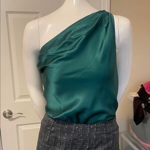 CAMI NYC Darby Silk Drape One Shoulder Bodysuit Camisole in Emerald Green SM